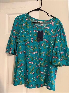 crown & ivy Teal Floral Flutter Sleeve Top